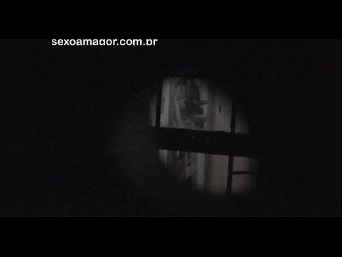 ❤️ Lourinho é secretamente filmado por um voyeur de bairro escondido atrás de tijolos ocos ☑ Porno duro em porno pt-br.assistirhentai.ru